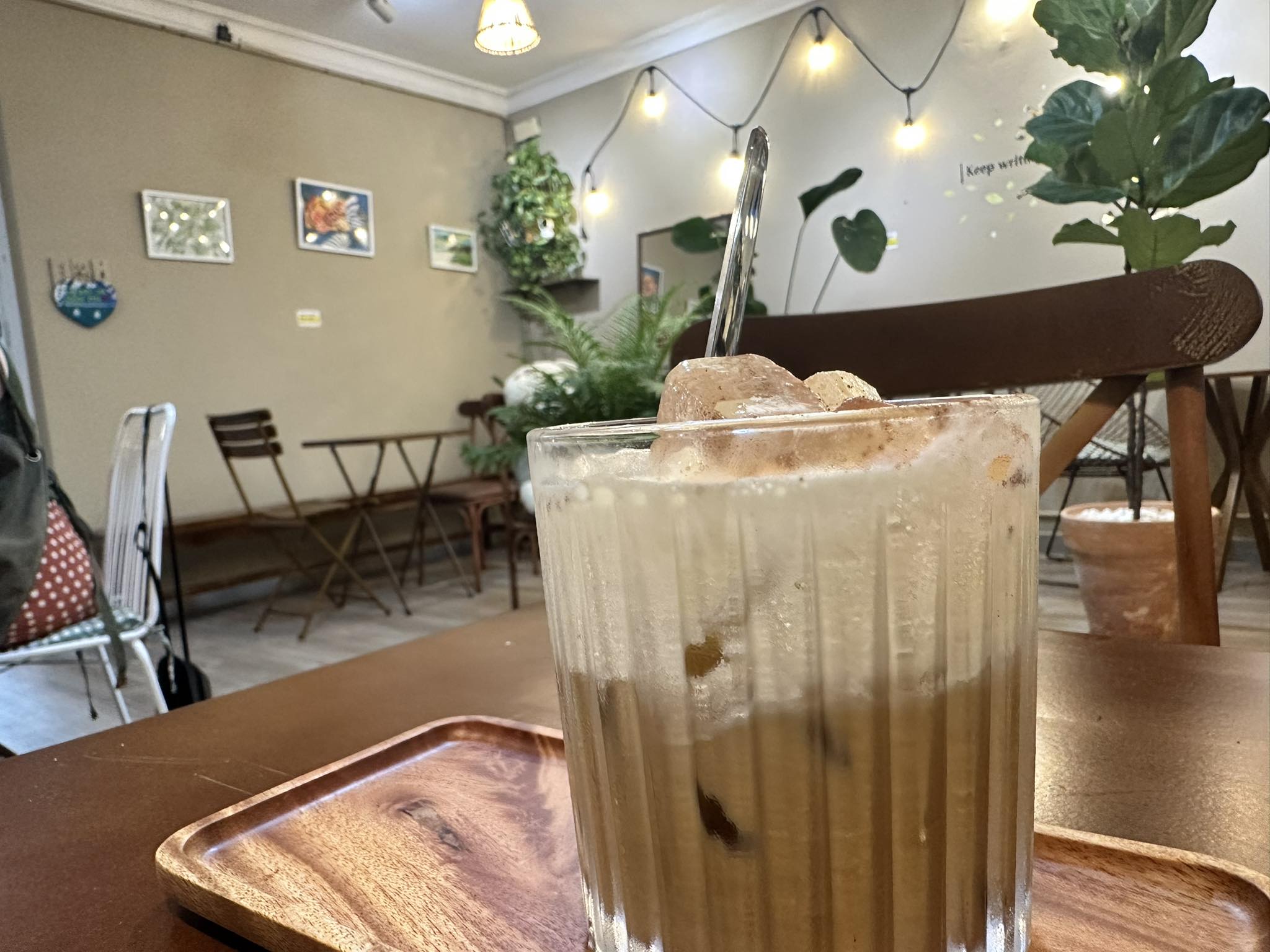 Quán cà phê đẹp, đồ uống làm bằng tình yêu Flawless Coffee & Beer
