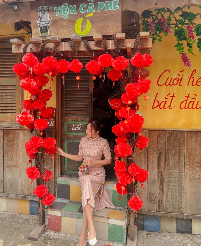 Rướt đèn trung thu sớm cùng Ú Cà Phê